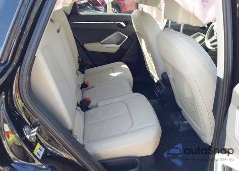 2020 Audi Q3 Premium 45 Tfsi Quattro Tiptronic z USA, uszkodzony, nr VIN WA1AECF33L1026593